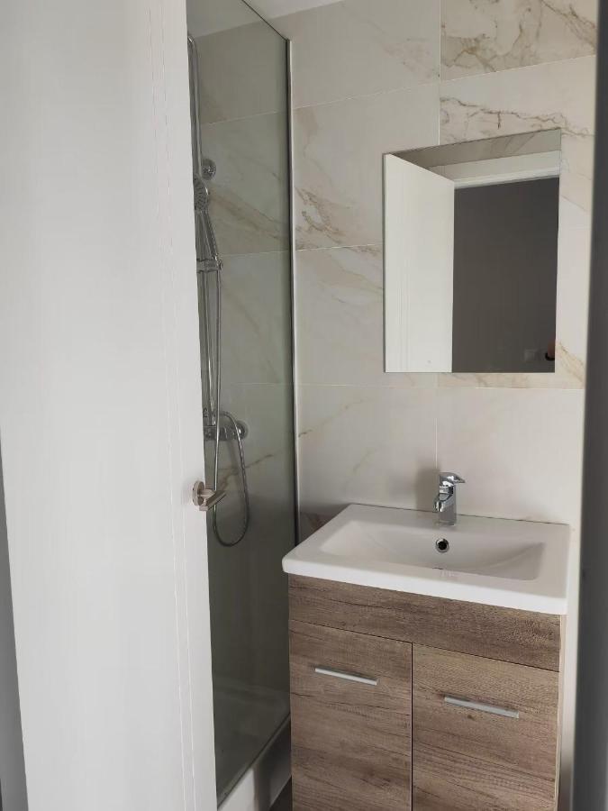 Hostal Golden 21*** Мадрид Екстериор снимка